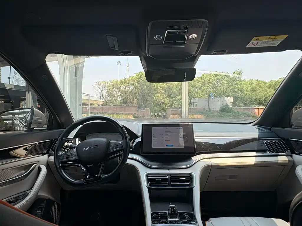 Song PLUS NEV Champion DM-i 150 KM Flagship PLUS