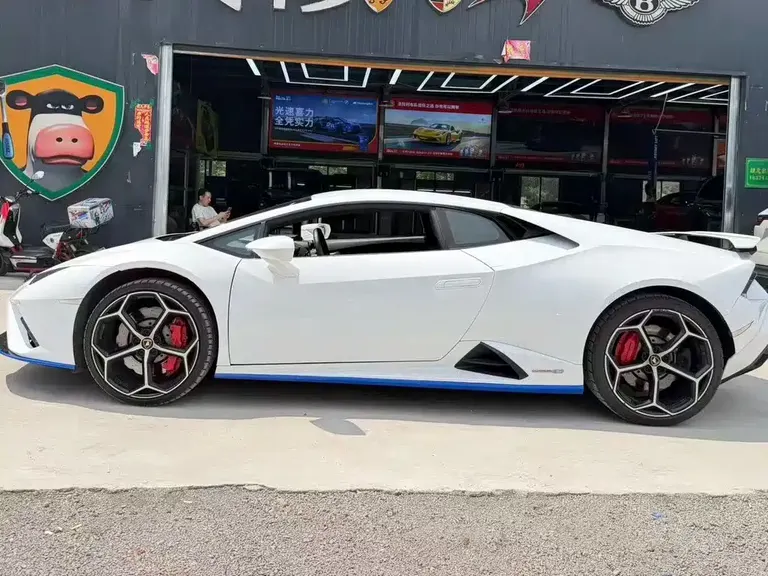Lamborghini Huracán Huracán EVO RWD