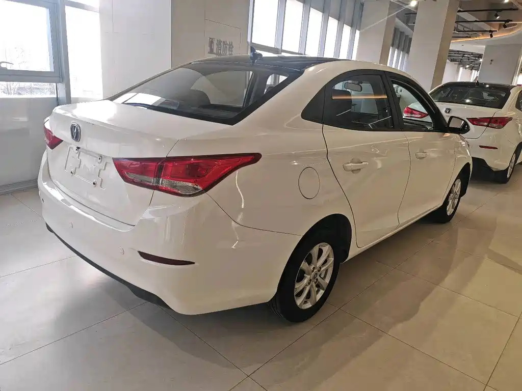 Yuexiang 1.5 L DCT Comfort CN-VI
