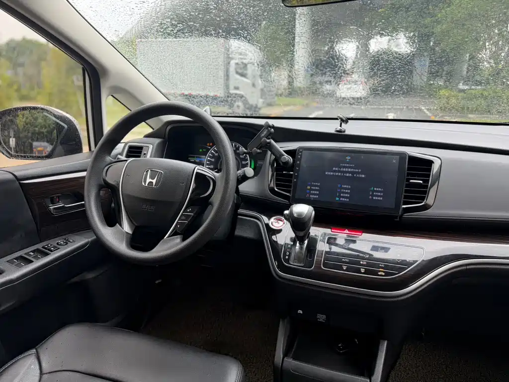 Odyssey 2.0 L Sharp· Comfort Enjoyment