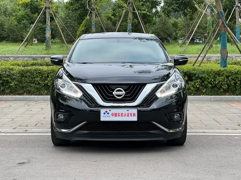 Nissan Murano 2.5 L XE 2 WD Elite
