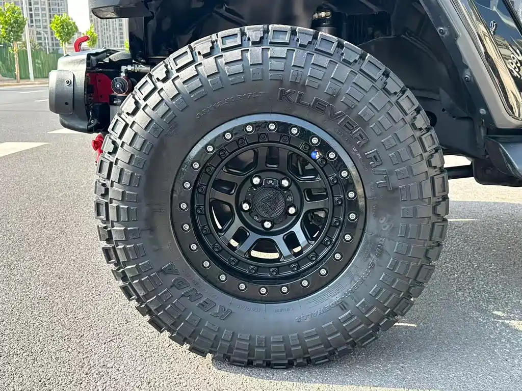 Wrangler 2.0 T Sahara 4-door CN-VI