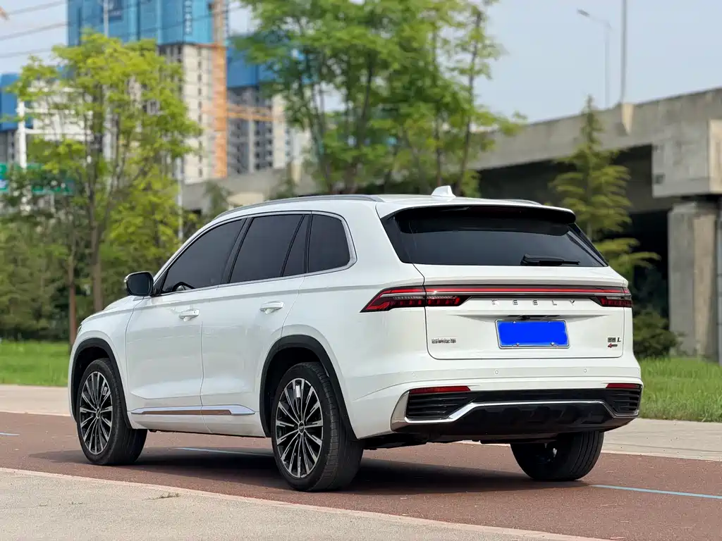 Xingyue L Oriental Shine 2.0 TD Auto 4 WD Moon Gaze