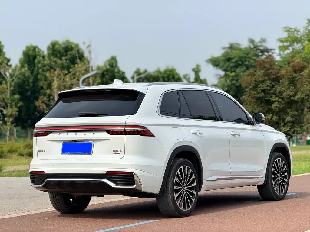 Xingyue L Oriental Shine 2.0 TD Auto 4 WD Moon Gaze