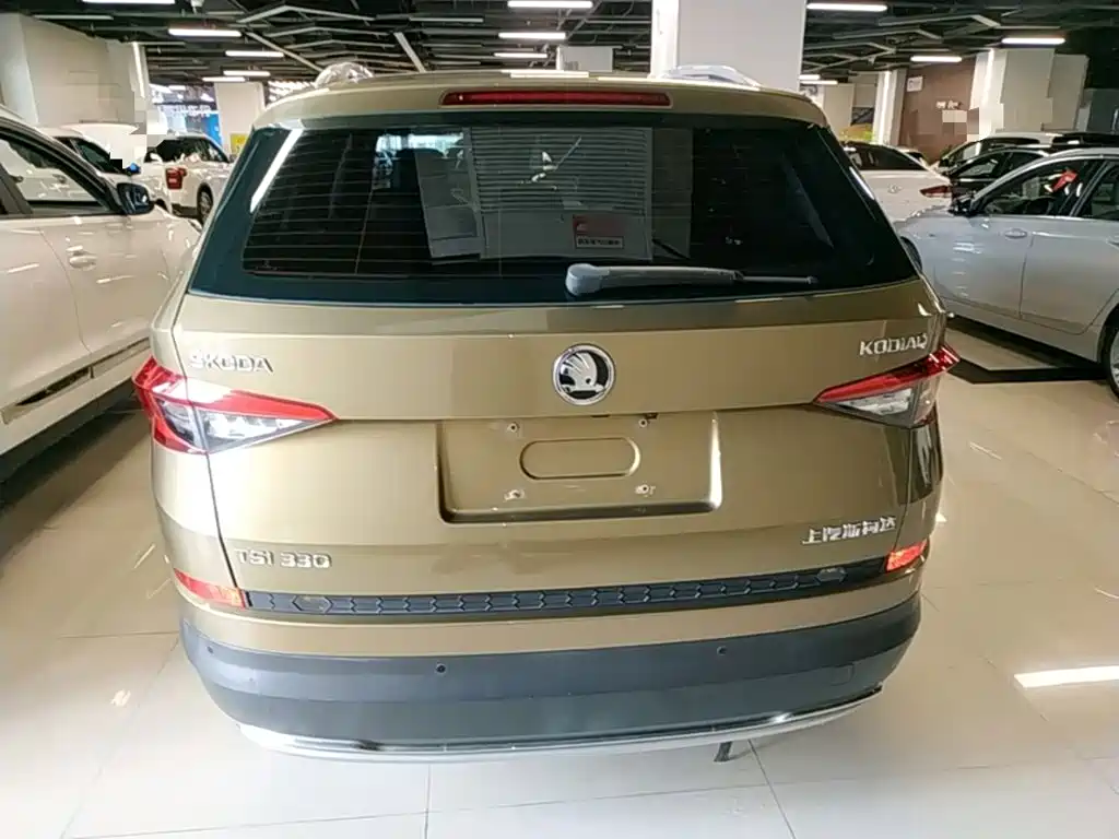 Kodiaq TSI330 7-seat 2 WD Luxury Enjoyment