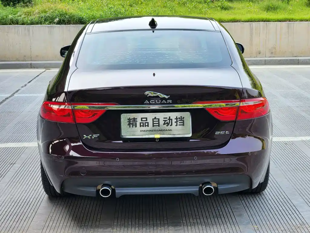 Jaguar XF XF 2.0 T 2 WD Elegance