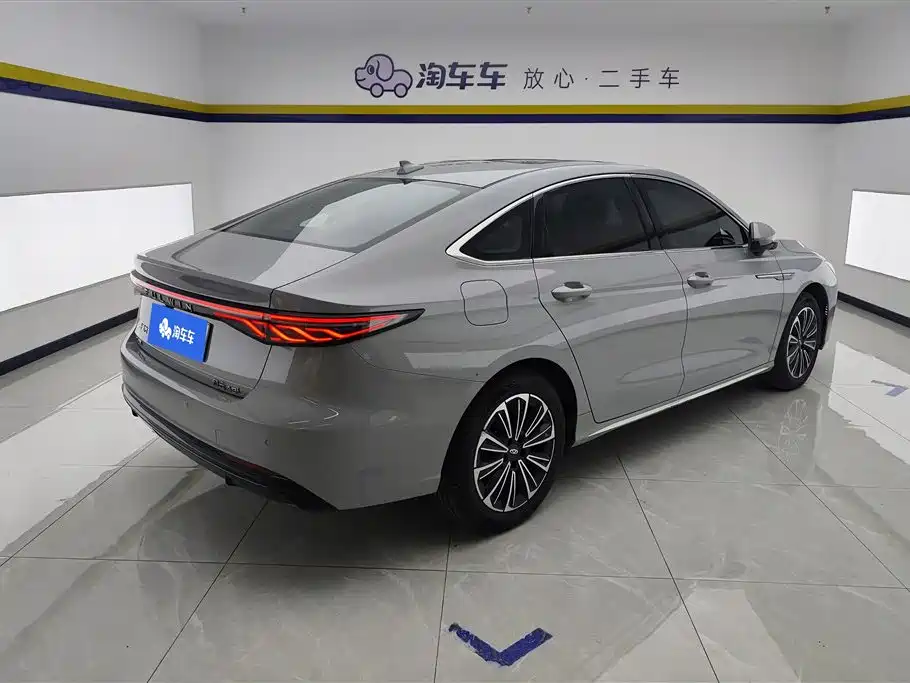 Fengyun A8 L 1.5 TGDI 145 km Comfort