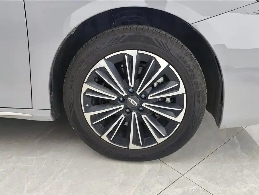 Fengyun A8 L 1.5 TGDI 145 km Comfort