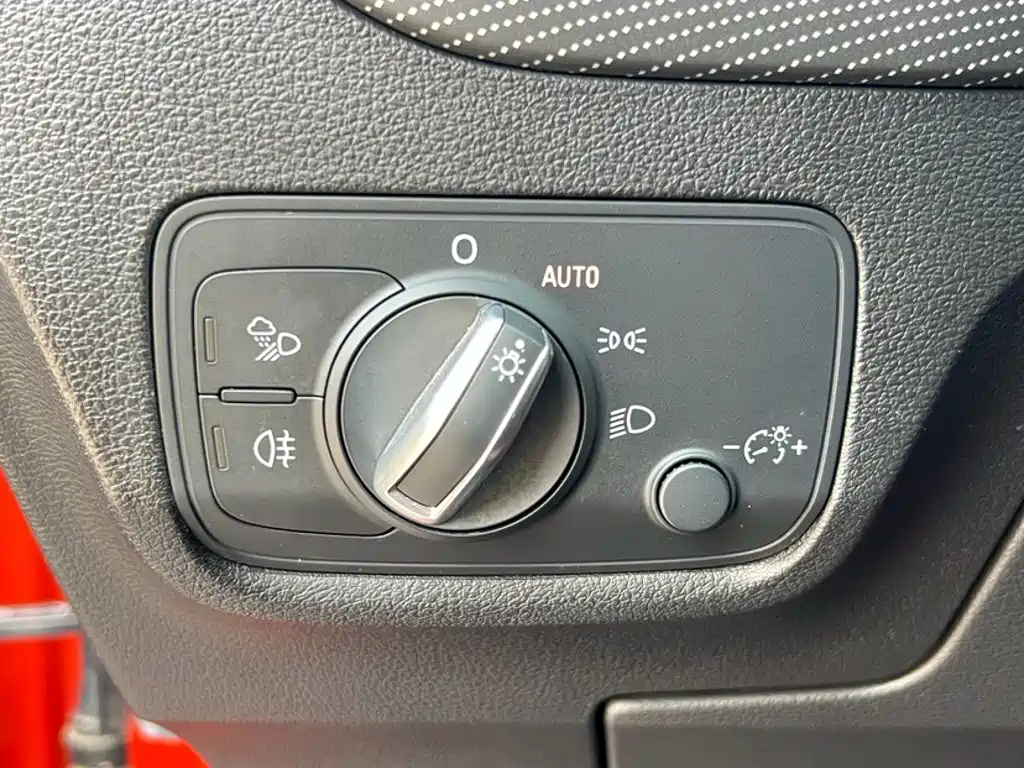 Audi Q2 L 35 TFSI Fashion Dynamic CN-V