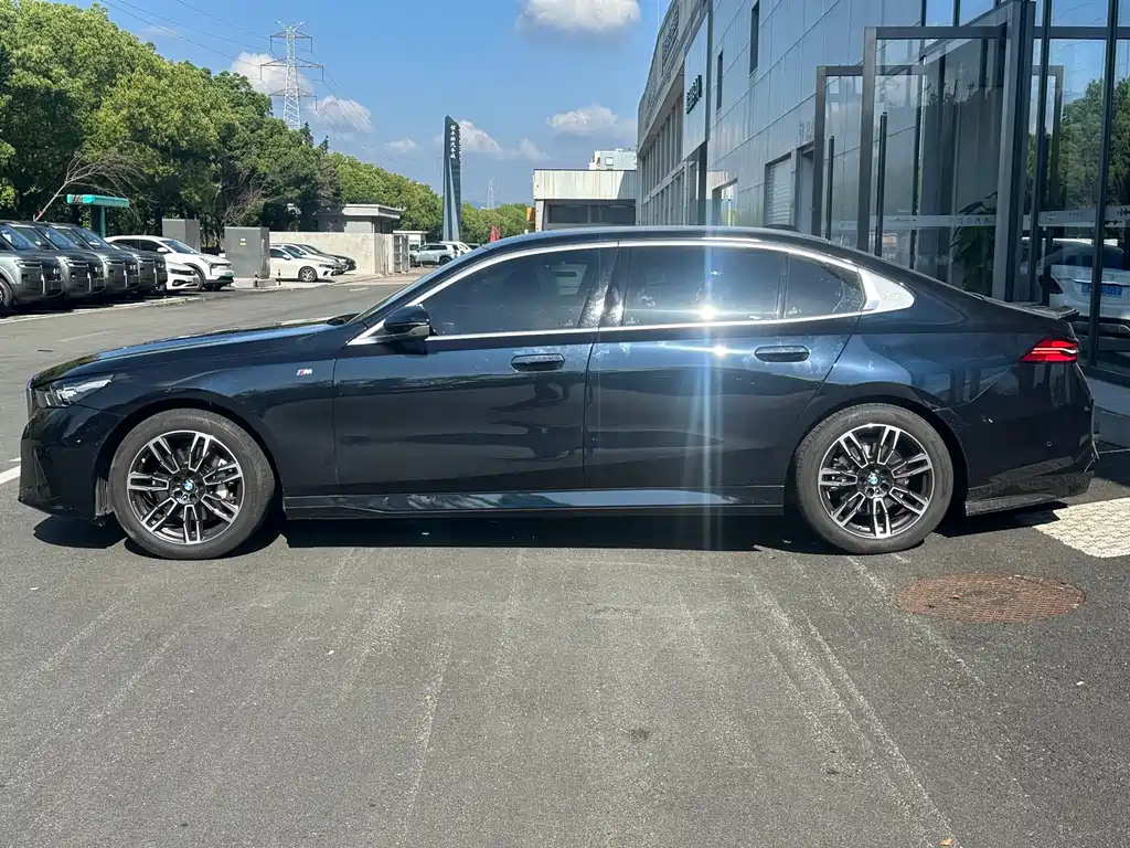 BMW 5 Series 530 Li Premium M Sport Package