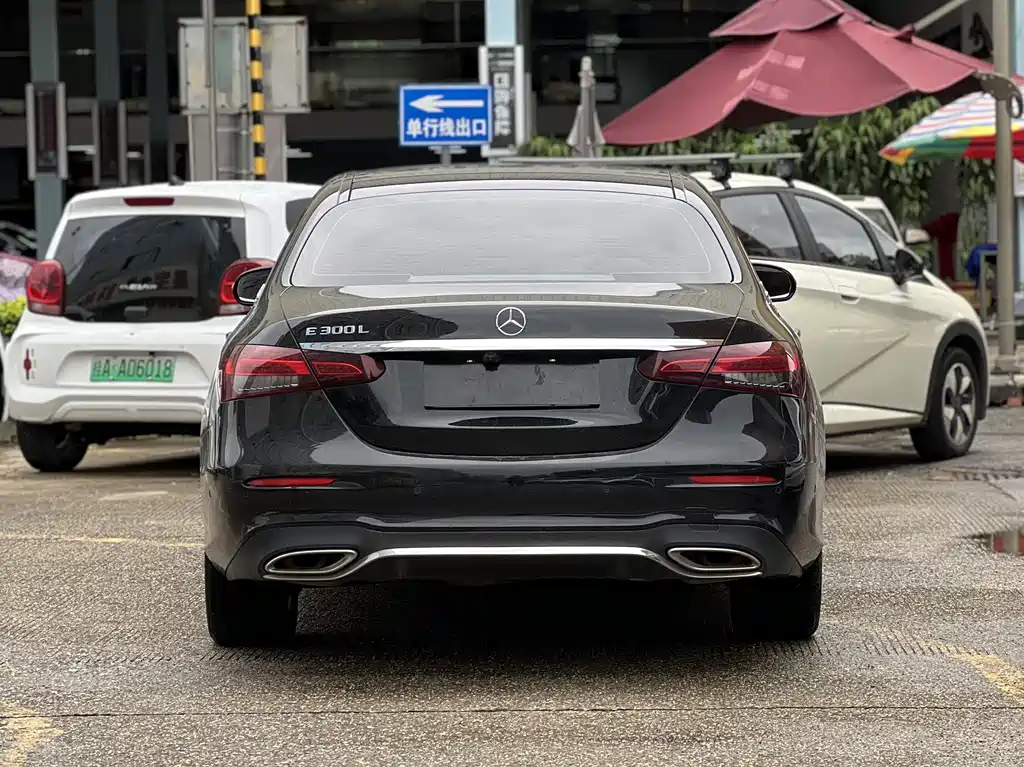 Mercedes-Benz E-Class E 300 L Sport Luxury