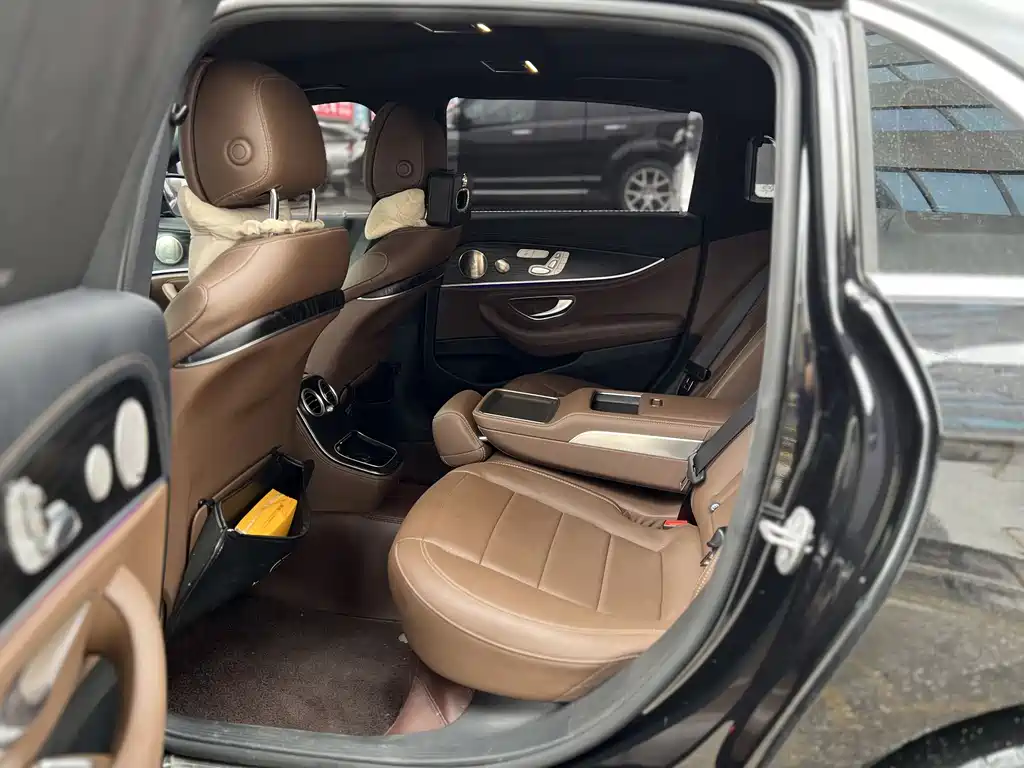 Mercedes-Benz E-Class E 300 L Sport Luxury