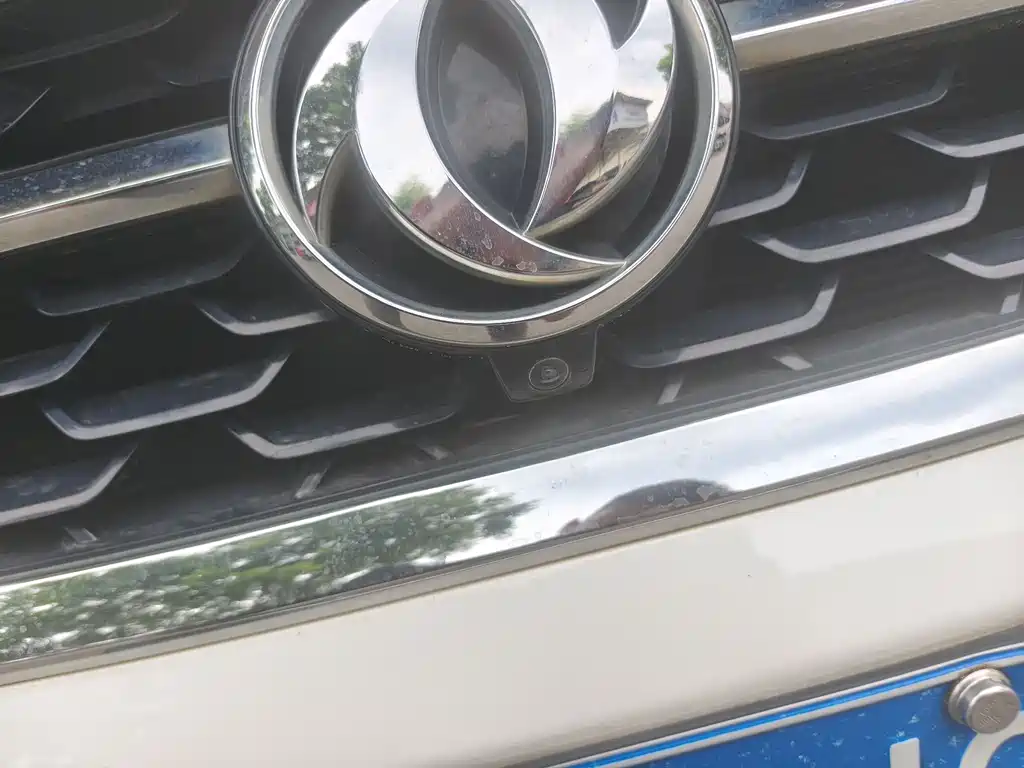 Dongfeng Fengshen AX7 1.6 T Auto AI Navigator CN-V