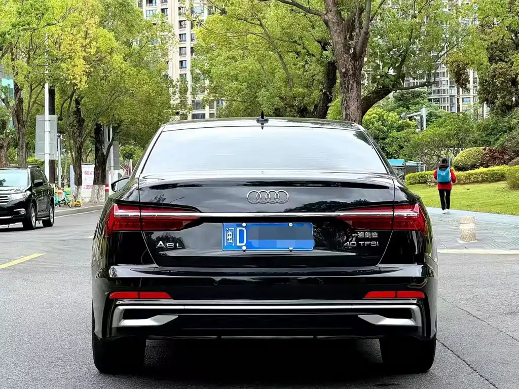 Audi A6 L 40 TFSI Luxury Dynamic