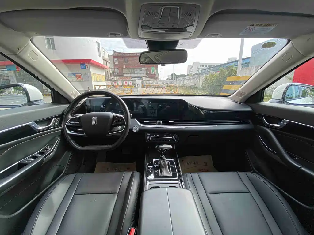 Besturn B70 3 rd Gen 1.5 T Auto Pleasure