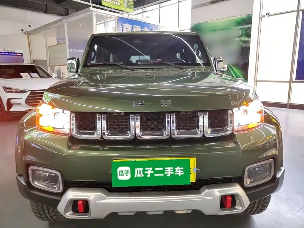 BAIC BJ40 北京越野BJ40 2022款 2.3 T 自动四驱卓越版
