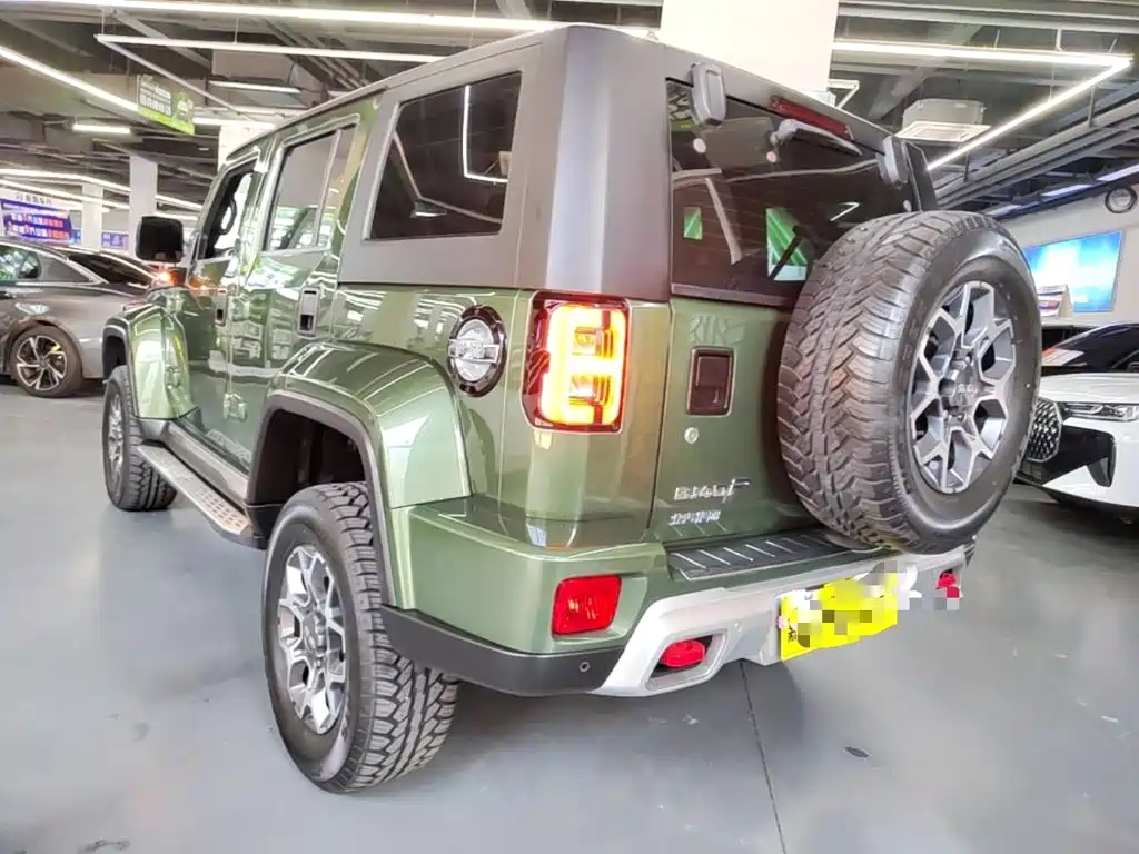 BAIC BJ40 北京越野BJ40 2022款 2.3 T 自动四驱卓越版