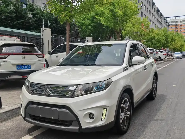 Suzuki Vitara 维特拉 2016款 1.4 T 手动两驱豪华型