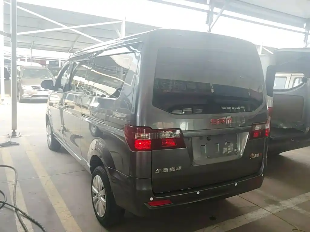 Jin Haishi M Classic 金海狮M经典 2023款 1.5 L 工程狮客车 5/6/7座