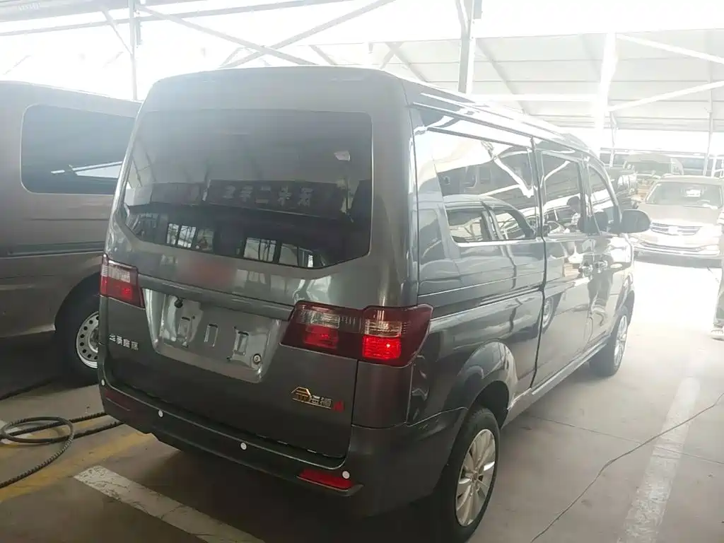 Jin Haishi M Classic 金海狮M经典 2023款 1.5 L 工程狮客车 5/6/7座