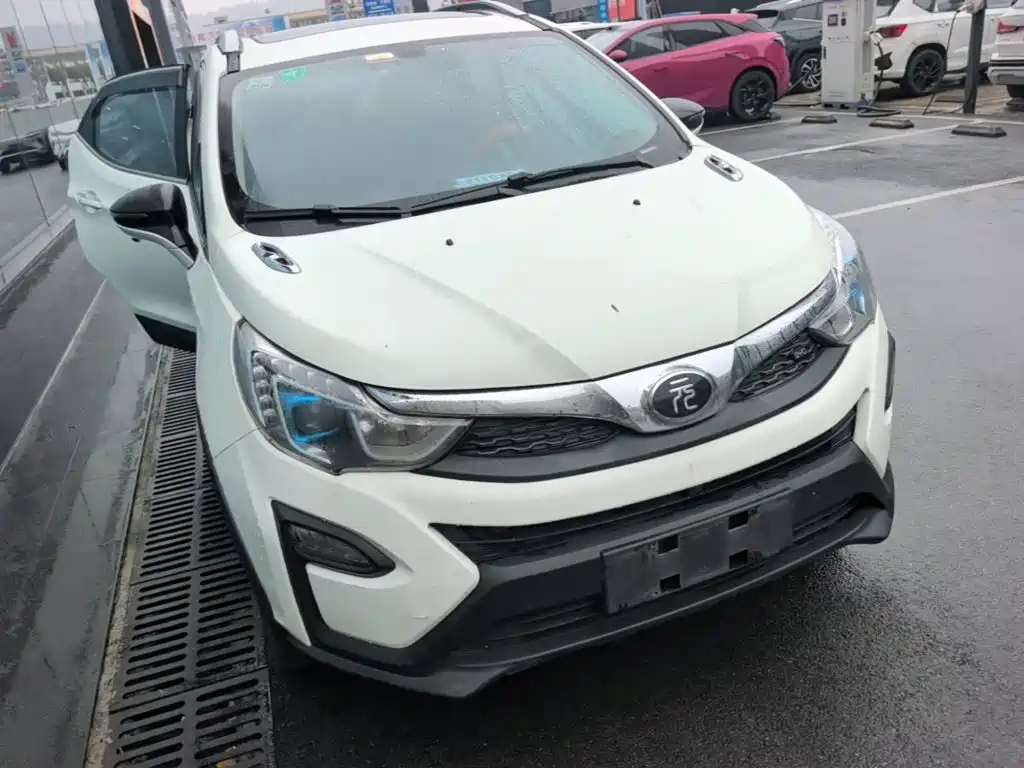 Yuan 1.5 L Manual Distinguished