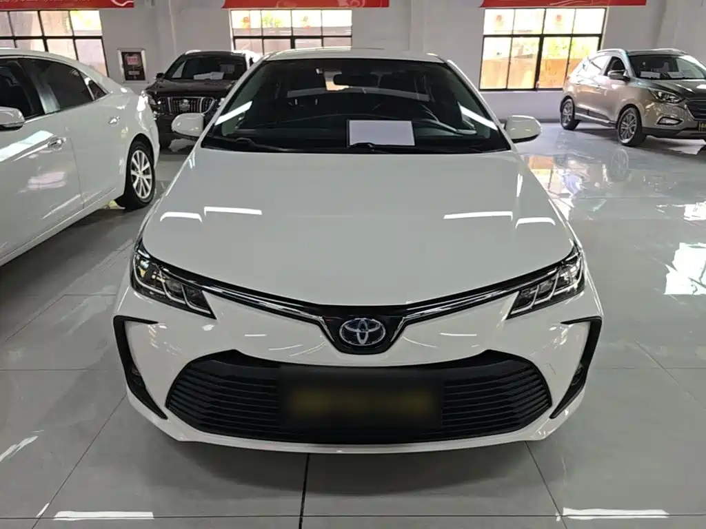 Corolla Dual Engine 1.8 L E-CVT Pioneer