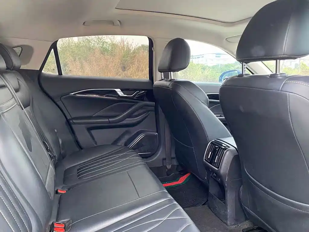 Besturn B70 1.5 T Auto Joy