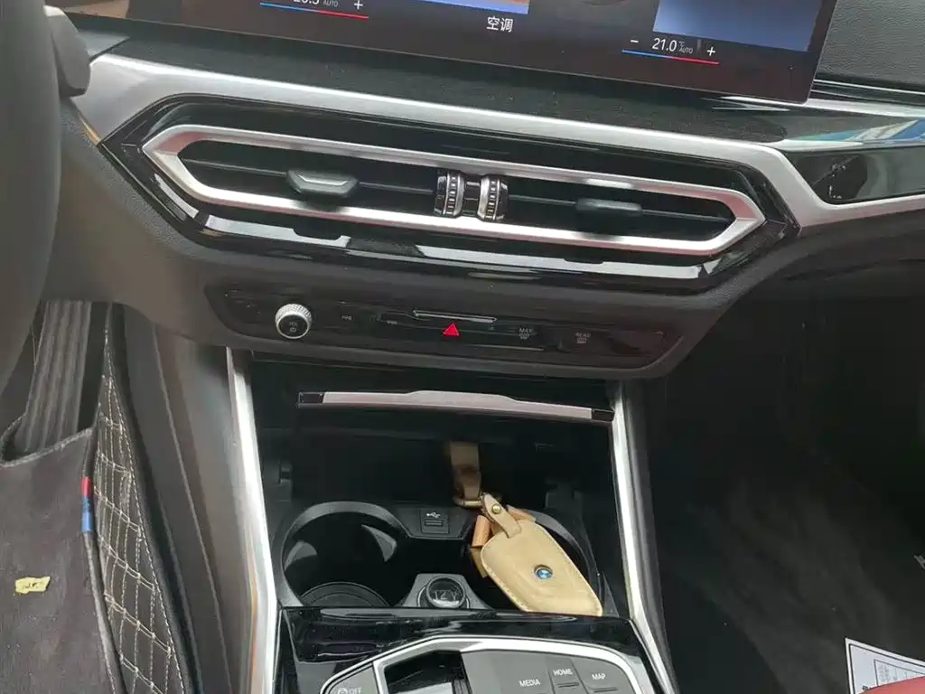 BMW 3 Series 320 i M Sport Package