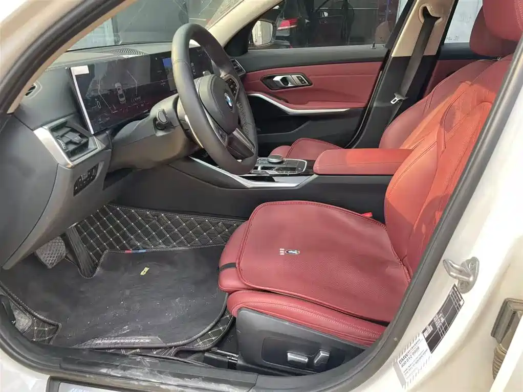 BMW 3 Series 320 i M Sport Package