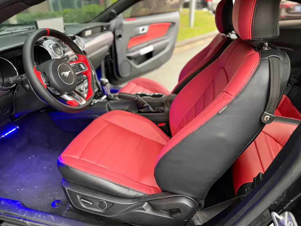 Mustang 2.3 T Sport