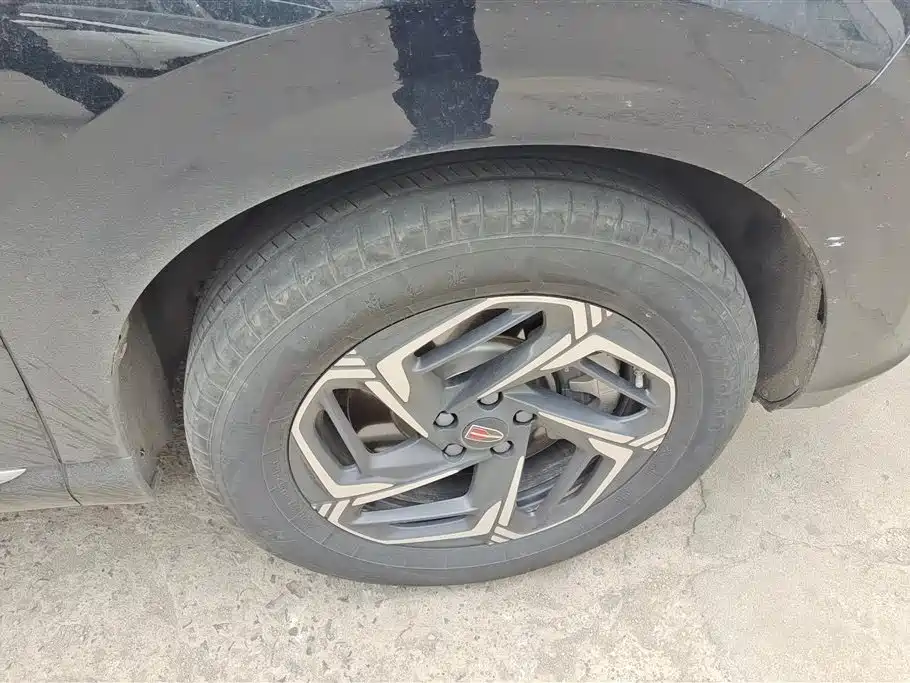 Hongqi HS3 1.5 T Aspire