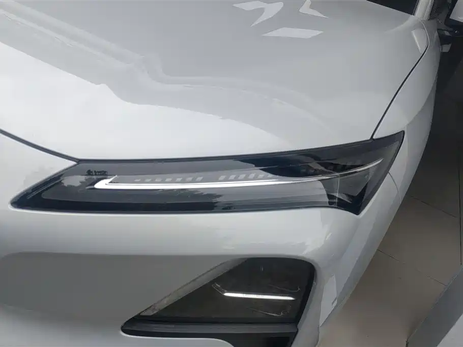 Wuling Starlight S 130 km Flagship