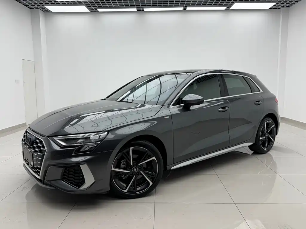 Audi A3 Facelift Sportback 35 TFSI Fashion Sport