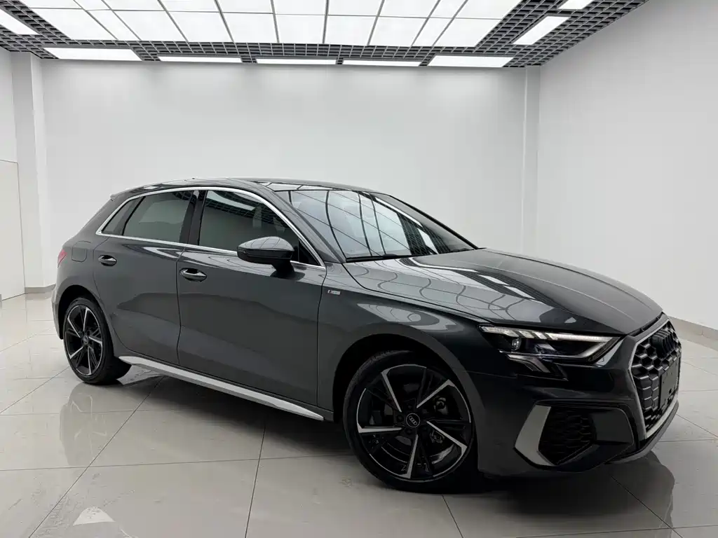 Audi A3 Facelift Sportback 35 TFSI Fashion Sport