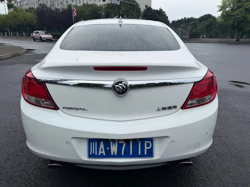 Regal 2.0 L Expo