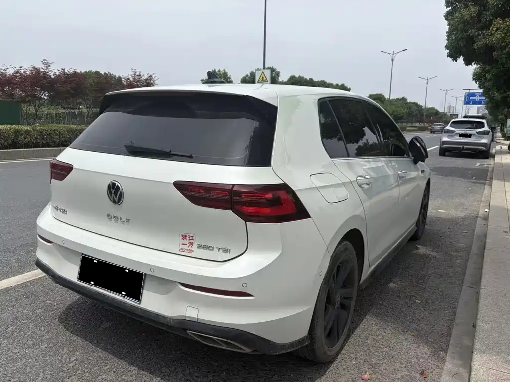 Golf Facelift 280 TSI DSG R-Line Lite