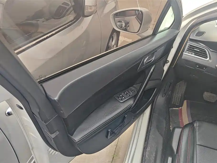 Peugeot 508 2.0 L Auto Premium Comfort
