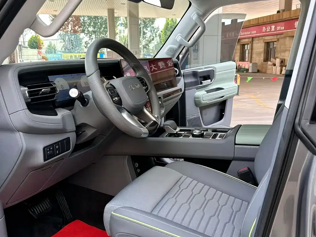 BAIC BJ40 2.0 T New City Hunter Pioneer