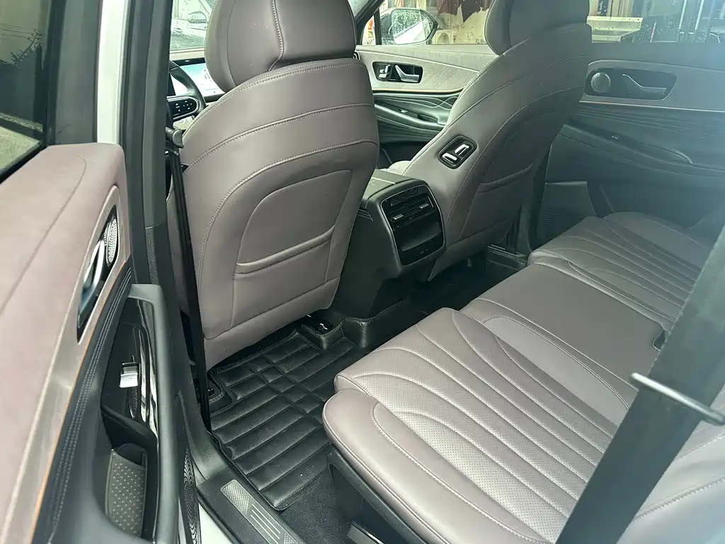 Tiggo 9 2.0 T Auto 2 WD Premium 5-seat