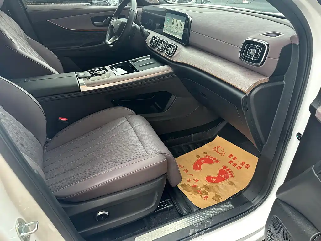 Tiggo 9 2.0 T Auto 2 WD Premium 5-seat