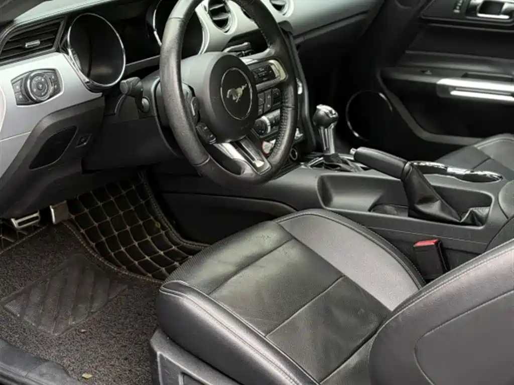 Mustang 2.3 T Performance