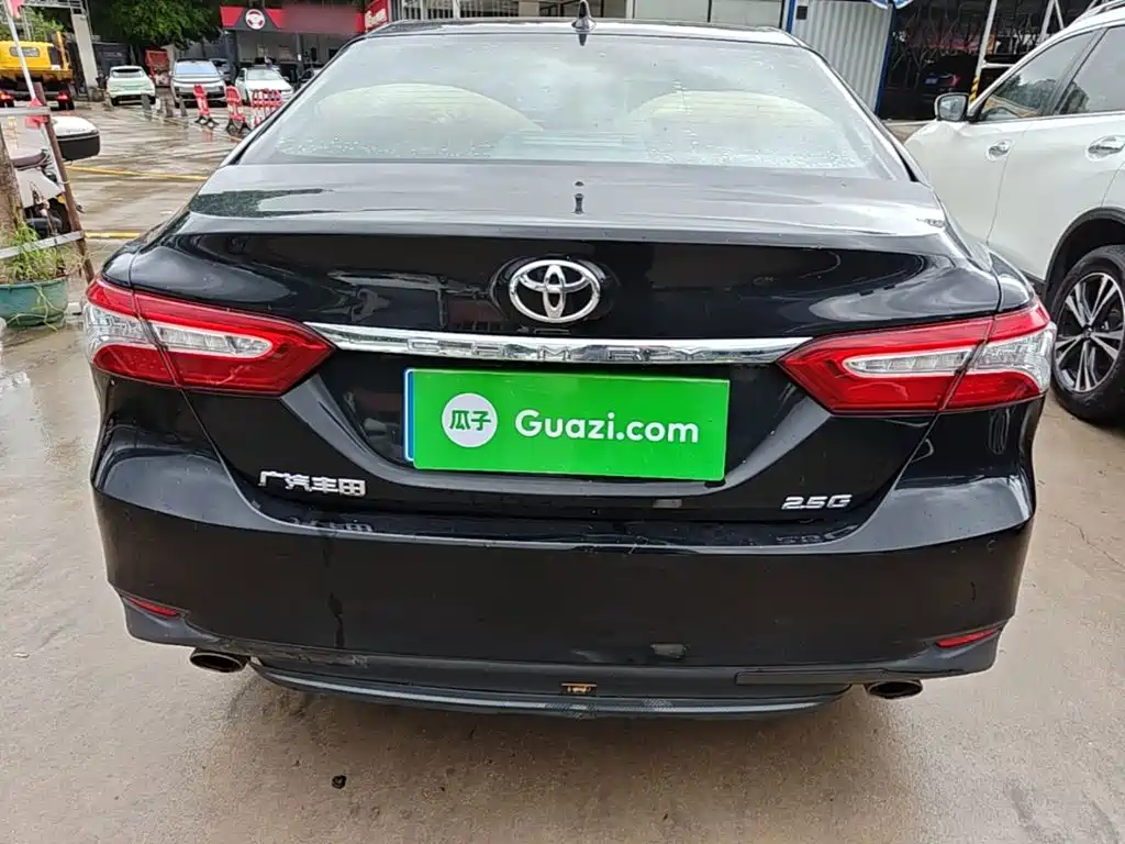 Camry 2.5 G Luxury
