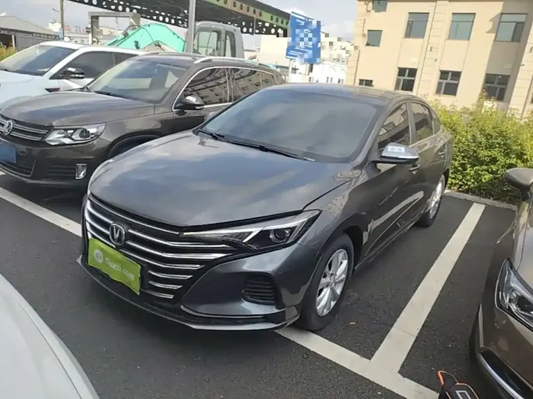 Changan Eado PLUS 1.6 L GDI Manual Elite