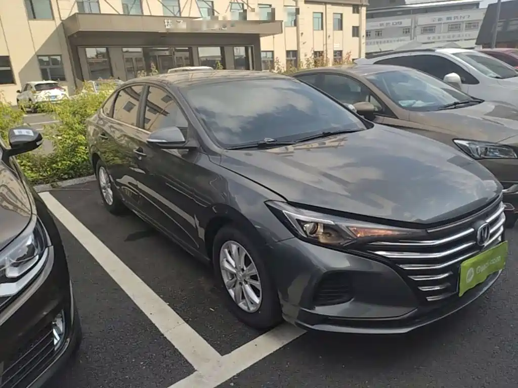 Eado PLUS 1.6 L GDI Manual Elite