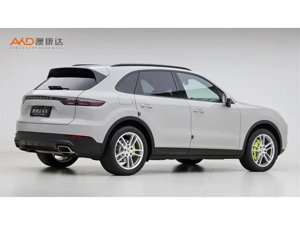 Cayenne NEV E-Hybrid