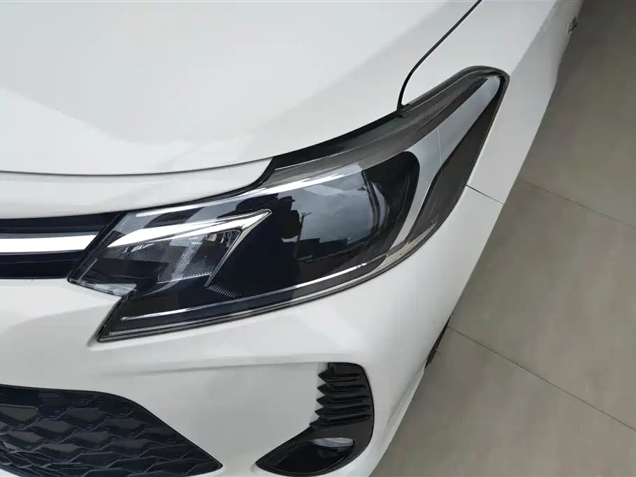 Vios FS 1.5 L CVT Sharp Speed