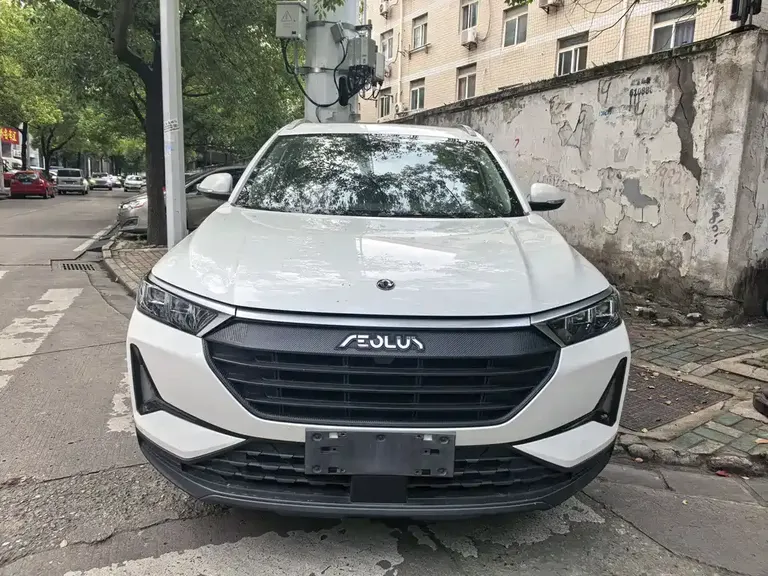 Dongfeng Fengshen AX7 1.6 T Auto
