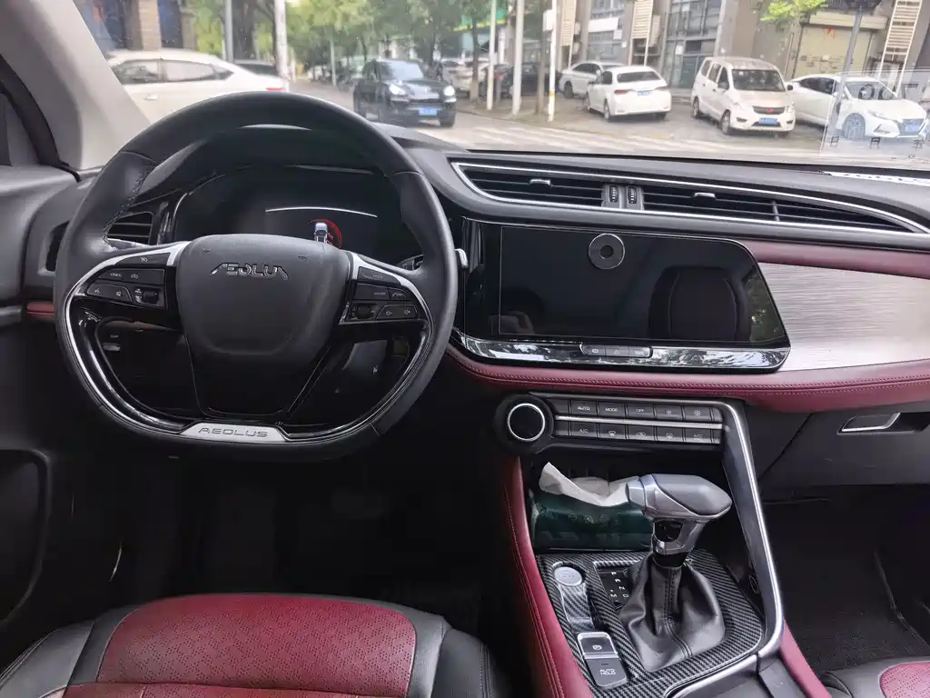 Dongfeng Fengshen AX7 1.6 T Auto