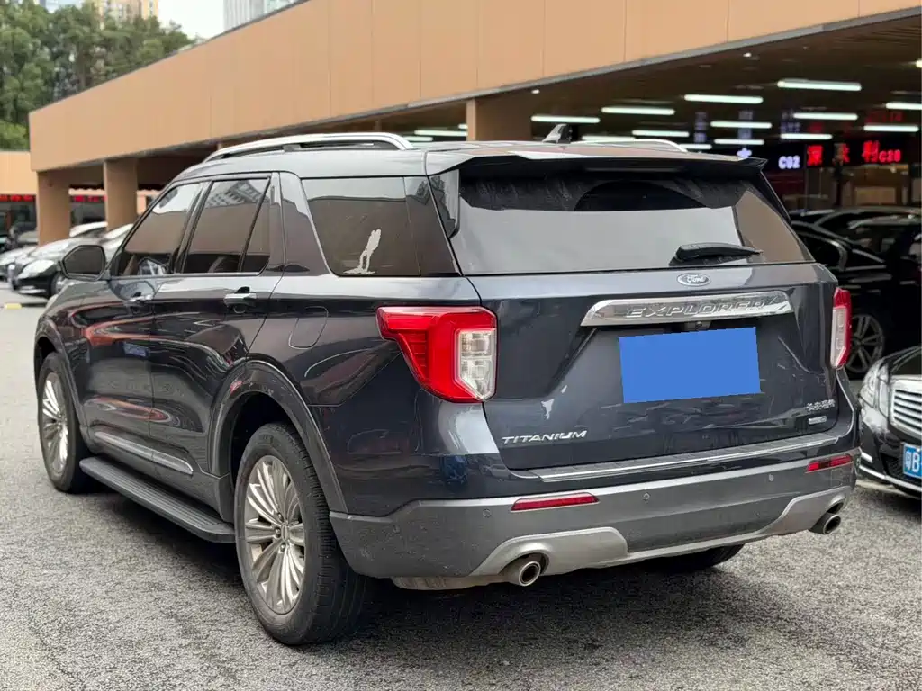 Explorer EcoBoost 285 4 WD Titanium 6-seat