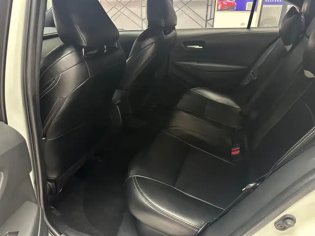 Levin Dual Engine 1.8 H E-CVT Luxury CN-V